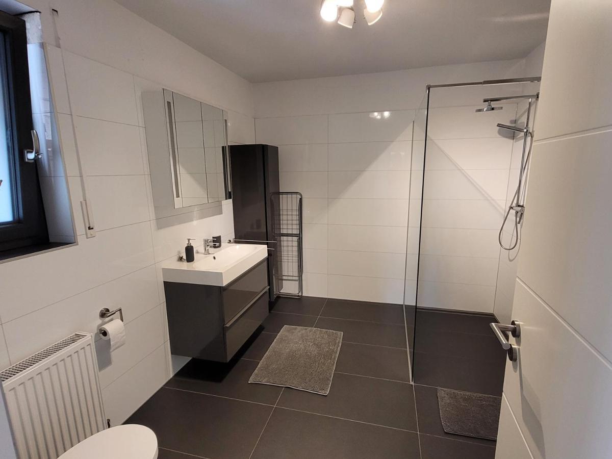 Terrassenwohnung In Siegburg Luaran gambar